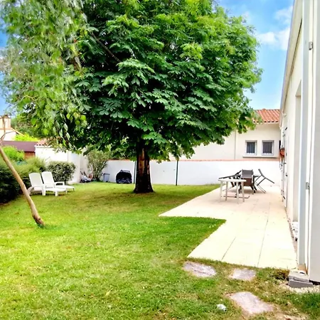 Holiday home Sous Le Marronnier