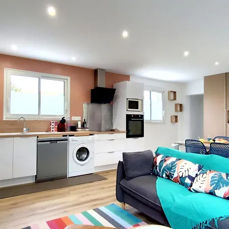 Holiday home Sous Le Marronnier *